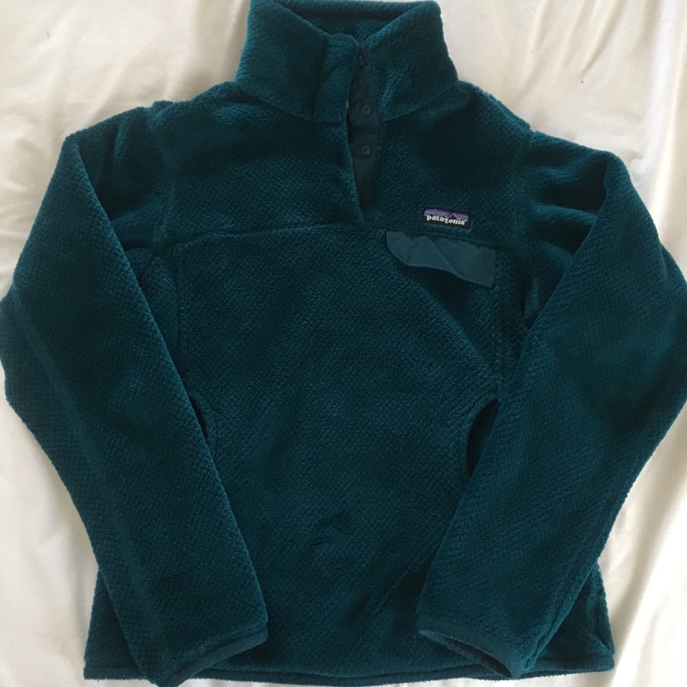 SOLD! Patagonia Re-Tool Snap-T Fleece Pullover